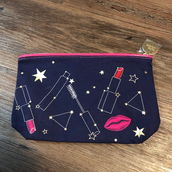 Estee Lauder makeup bag - Picture 2 of 3